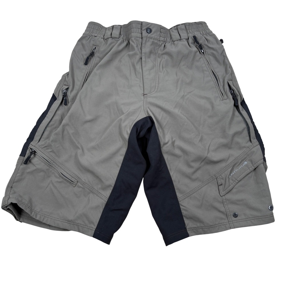 Endura Cycling Shorts Mens XL Gray Black Hummvee MTB Padded Liner Utility